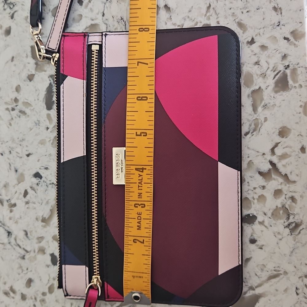 Kate Spade Multicolor Wristlet Clutch - EUC - Picture 10 of 11